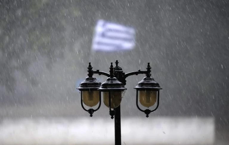 Έκτακτο δελτίο επιδείνωσης! Βροχές και καταιγίδες από σήμερα το απόγευμα!